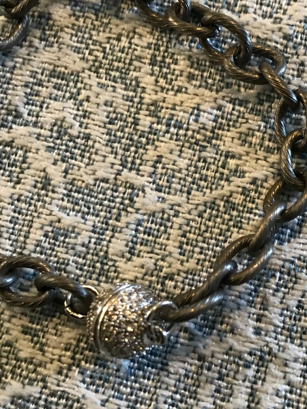 đ GIFTABLE - Freida Rothman Rhodium MAGNETIC CLASP Necklace/Bracelet Set - Picture 10 of 14